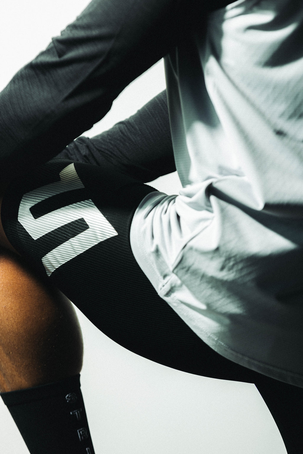 STRIVE-X Half Tights - Black Reflective