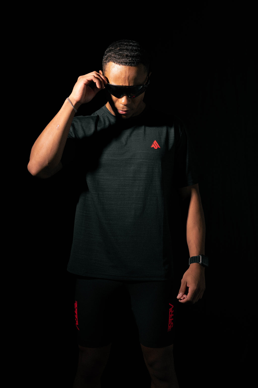 STRV Performance Tee - Black/Crimson
