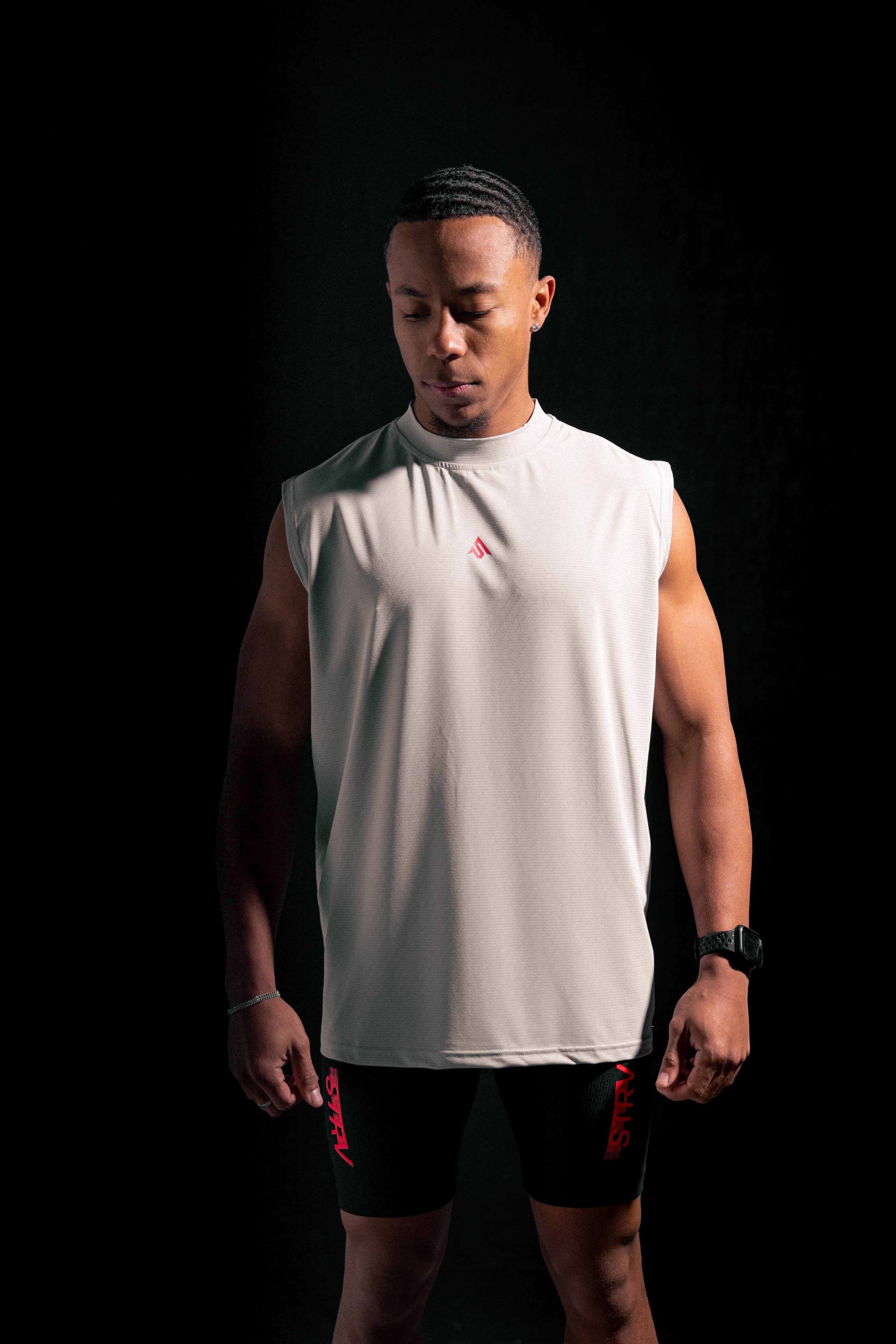 Motion S Logo Cut Off - Chalk Grey/Crimson