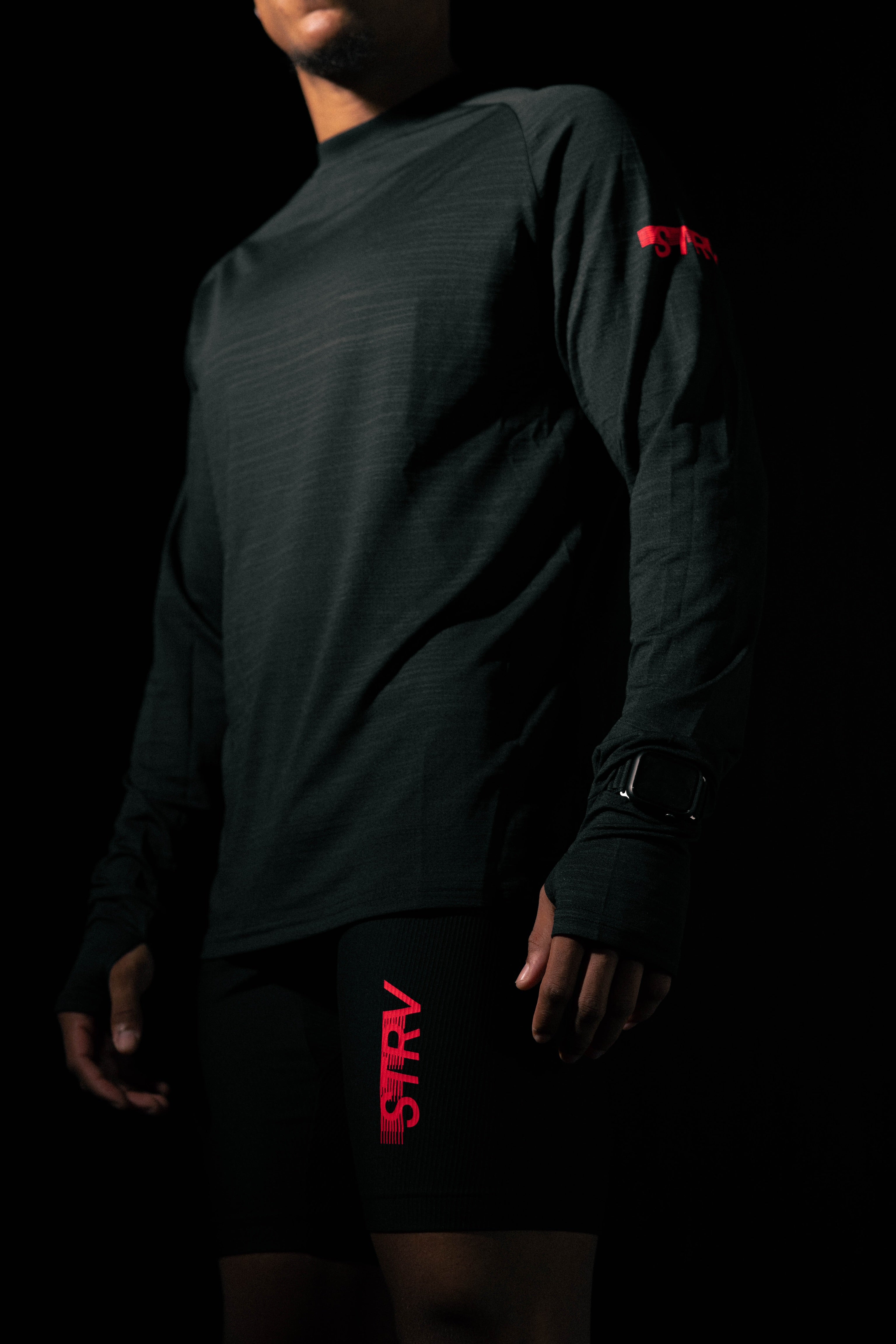 Motion L/S Performance Tee - Black/Crimson
