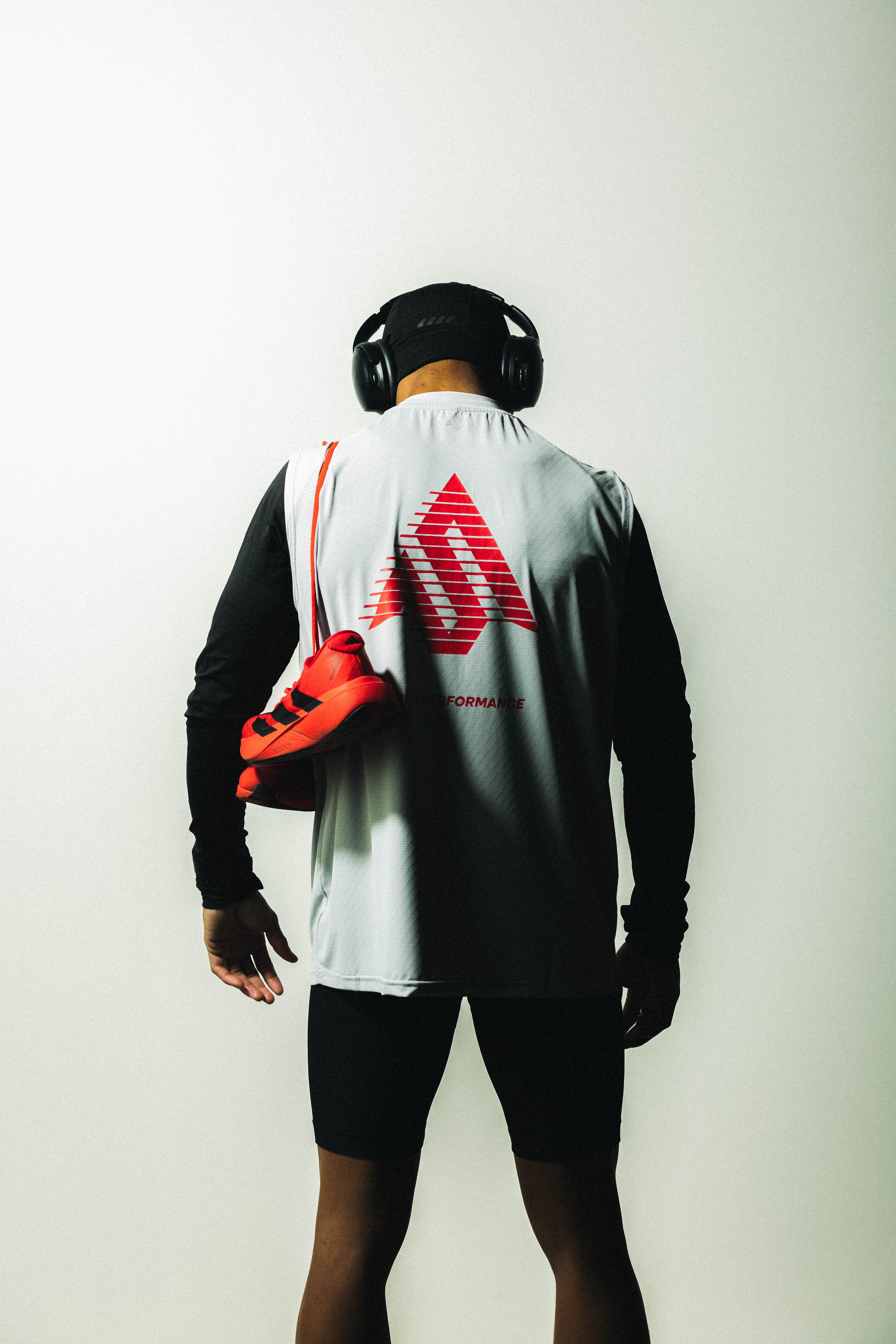 Motion S Logo Cut Off - Chalk Grey/Crimson