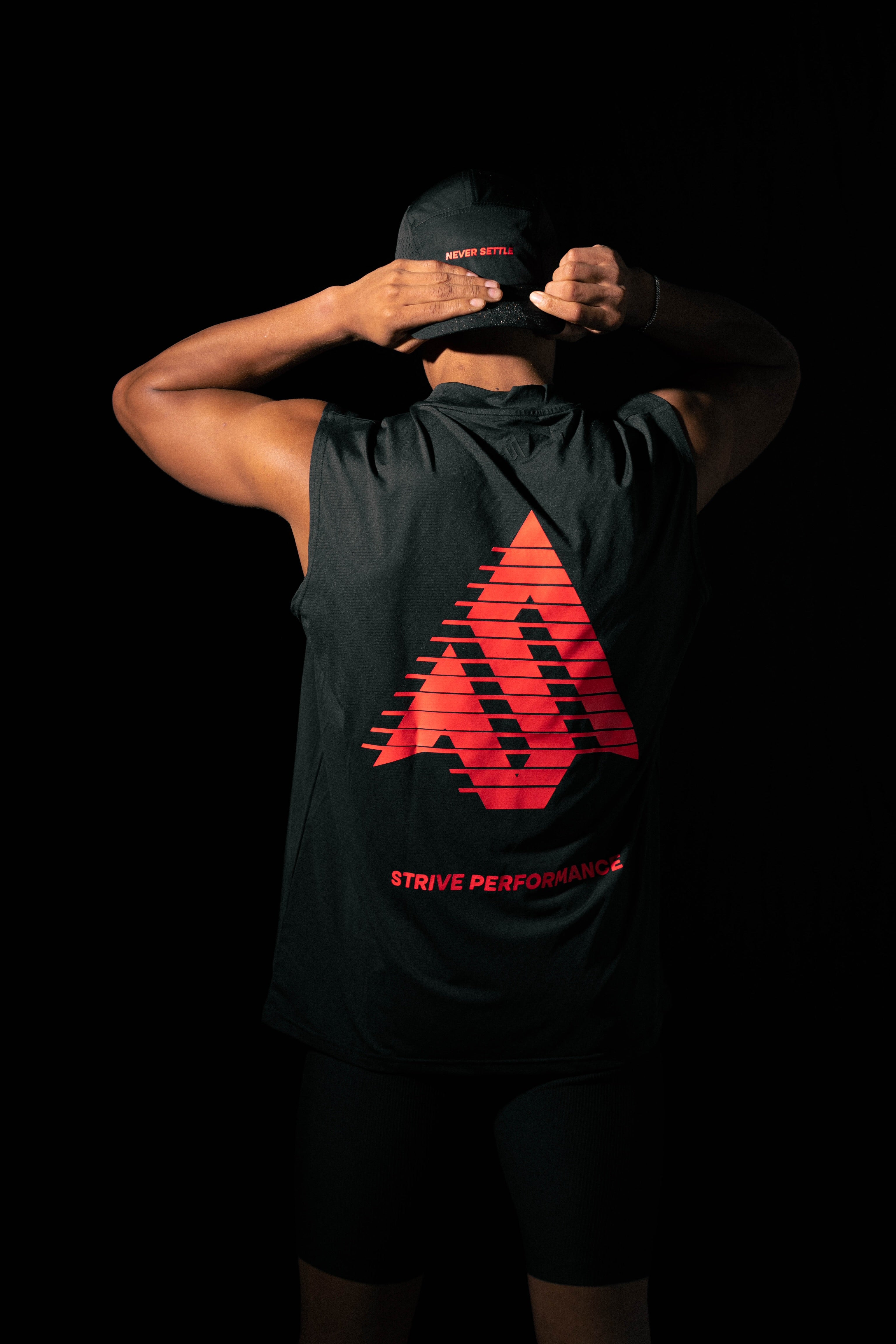 Motion S Logo Cut Off - Black/Crimson