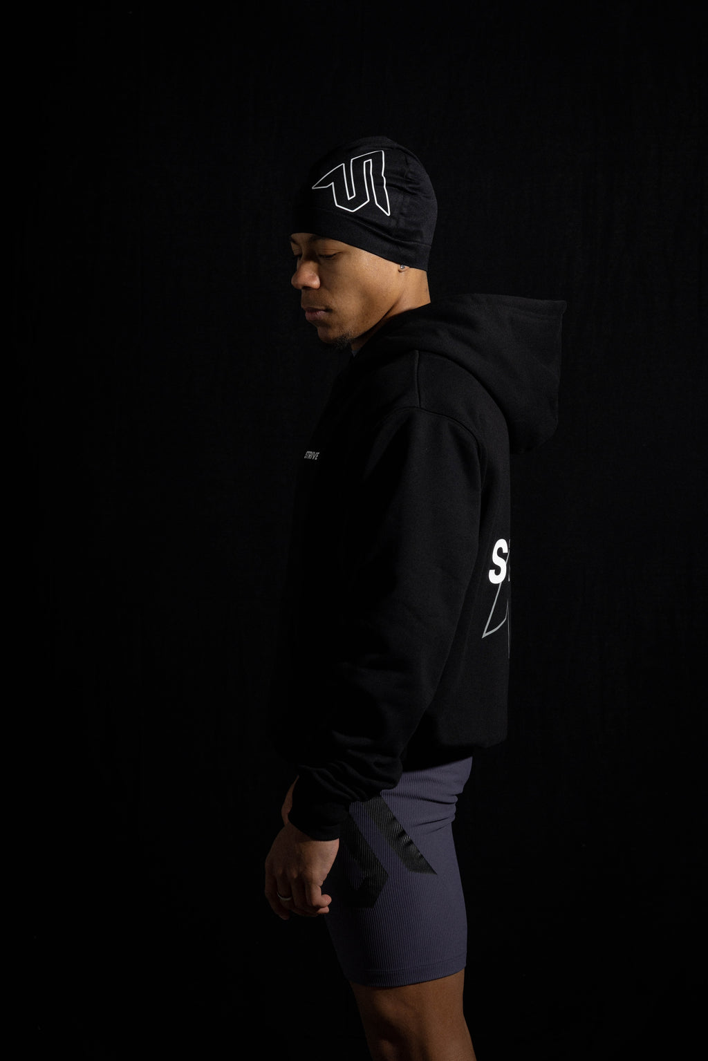 The Warm Up Hoodie - Black Reflective